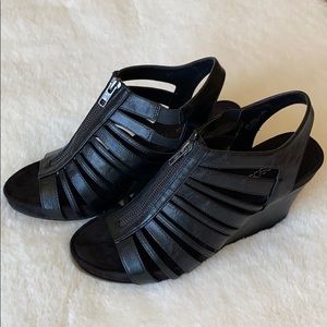 AEROSOLES NEW IN BOX